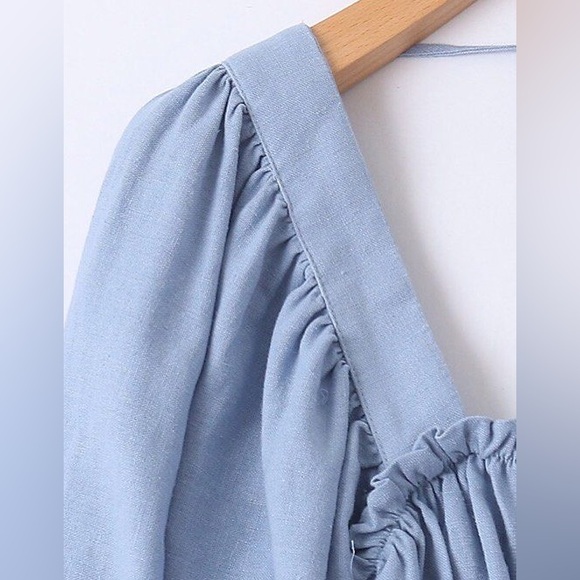 Forever 21 Square Neck Puff-Sleeves Crop Top - Picture 4 of 11